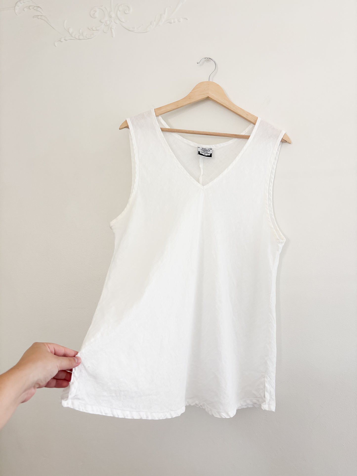 White Linen Tank Top (XL)