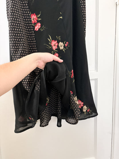 Vintage Floral Black Skirt (31/32”)