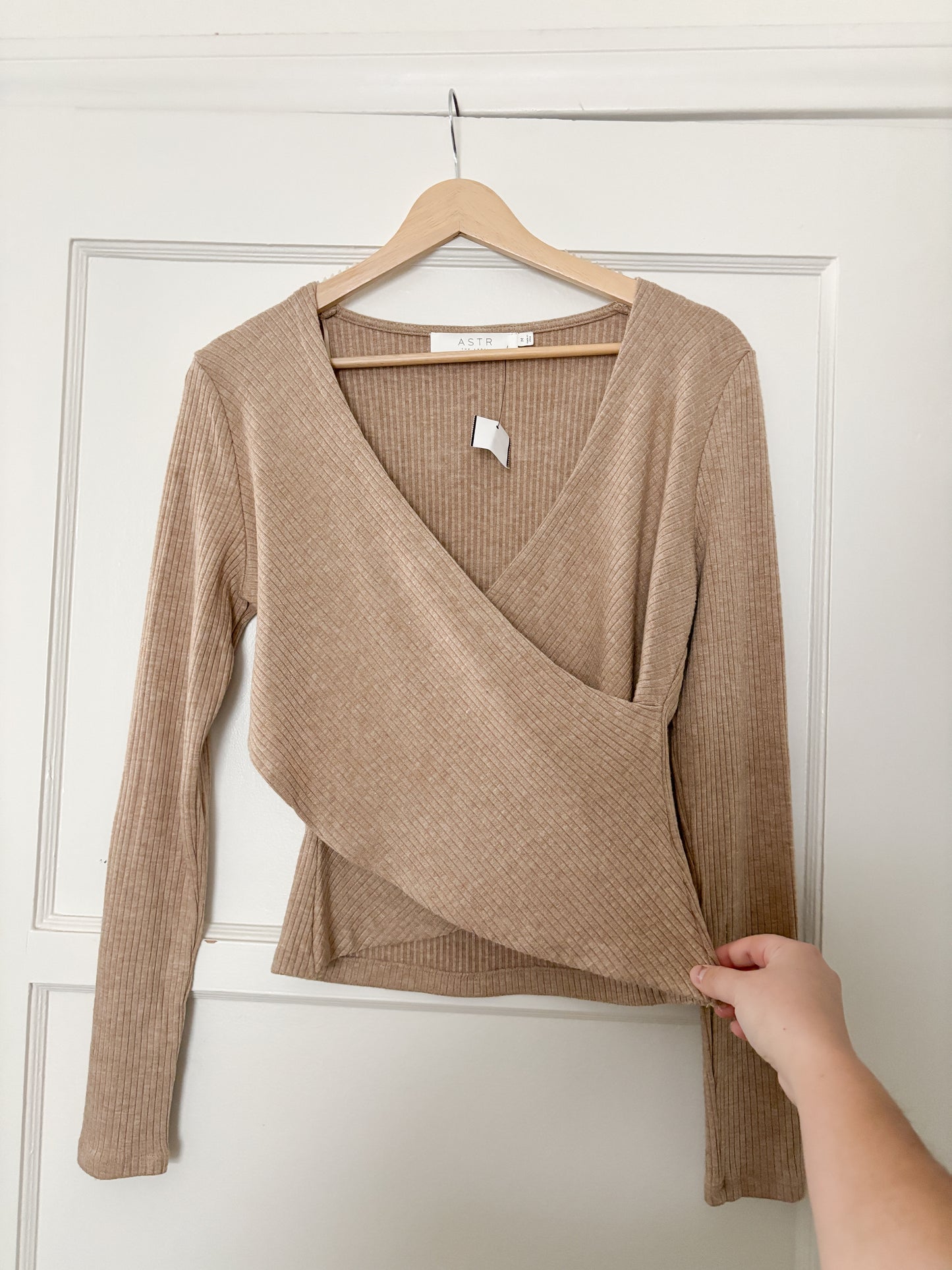 NWT ASTR Ribbed Long Sleeve (M)