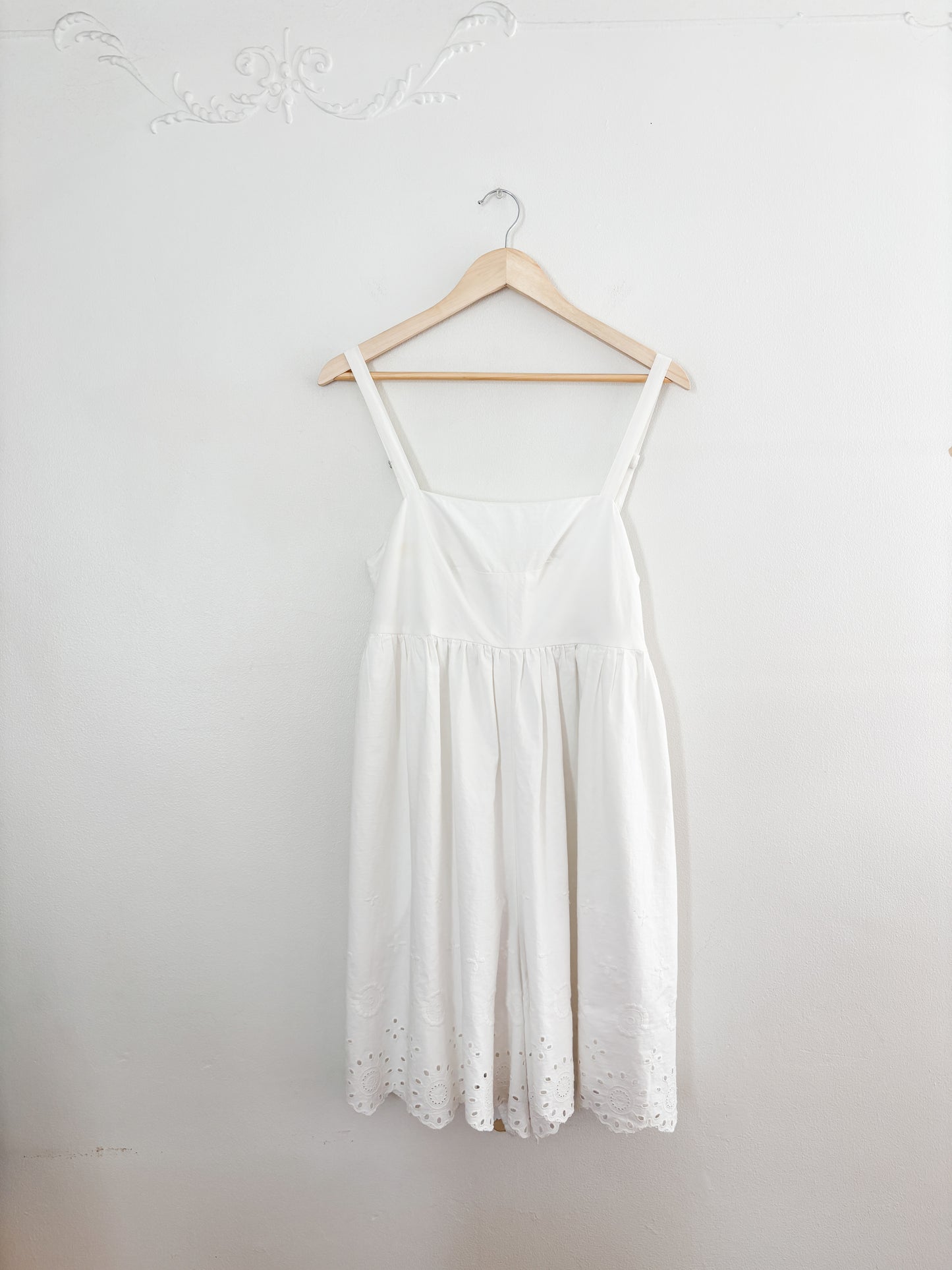 NWT Maeve (Anthropologie) White Eyelet Romper (M)