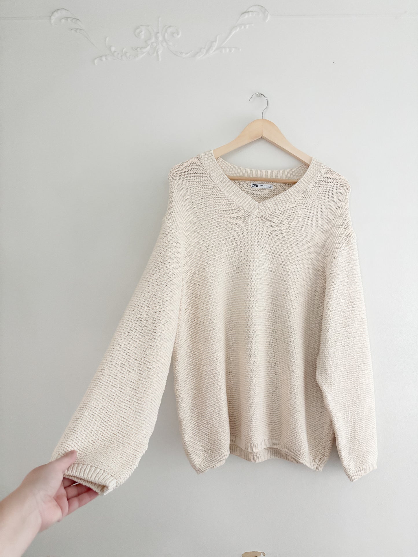 Zara Cream Knit Sweater (M)