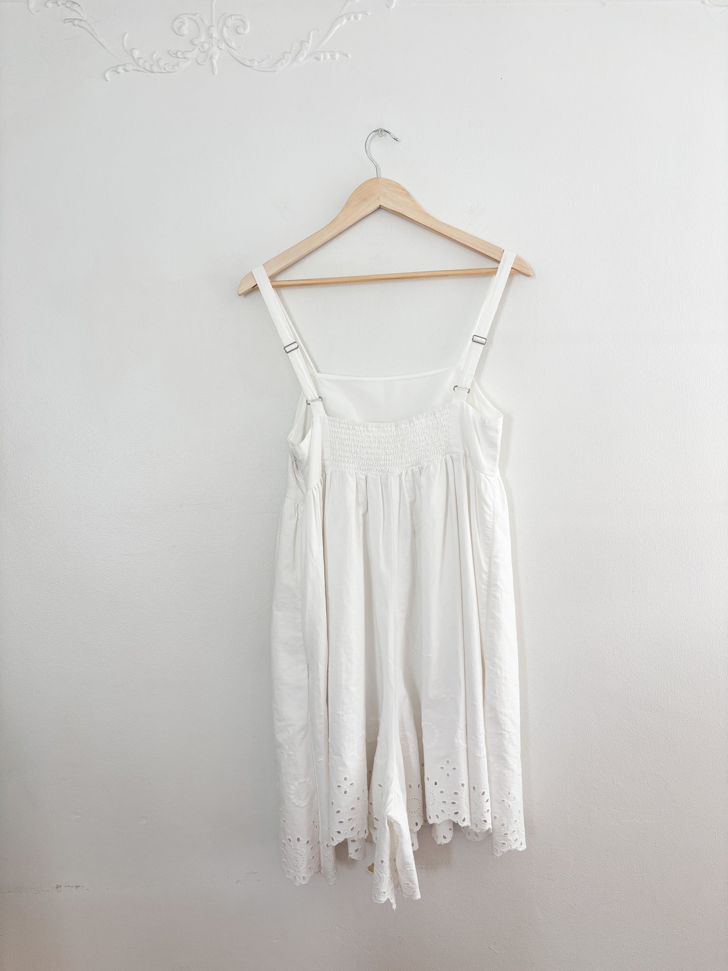 NWT Maeve (Anthropologie) White Eyelet Romper (M)
