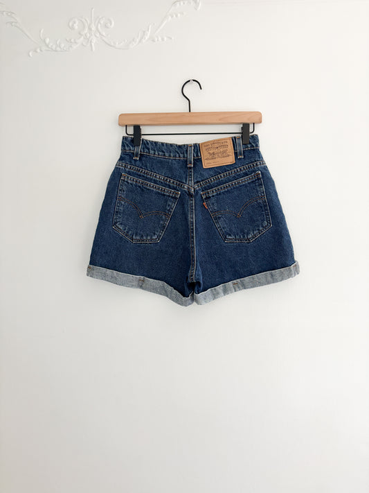 Levis Orange Tab Dark Wash Shorts (26”)