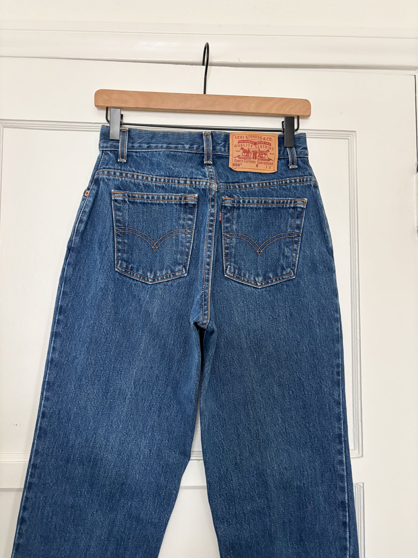 Vintage 550 Relaxed Levis Jeans (26/27”)