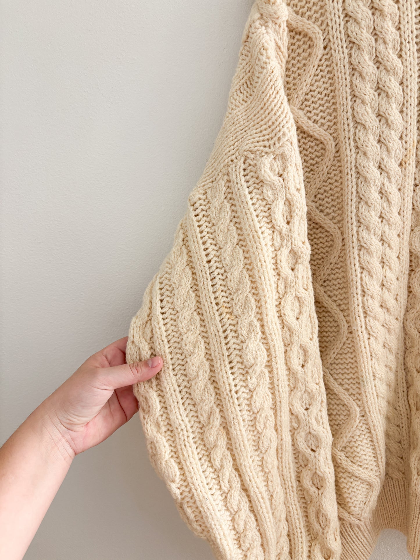 Vintage Cableknit Wool Sweater (XL)