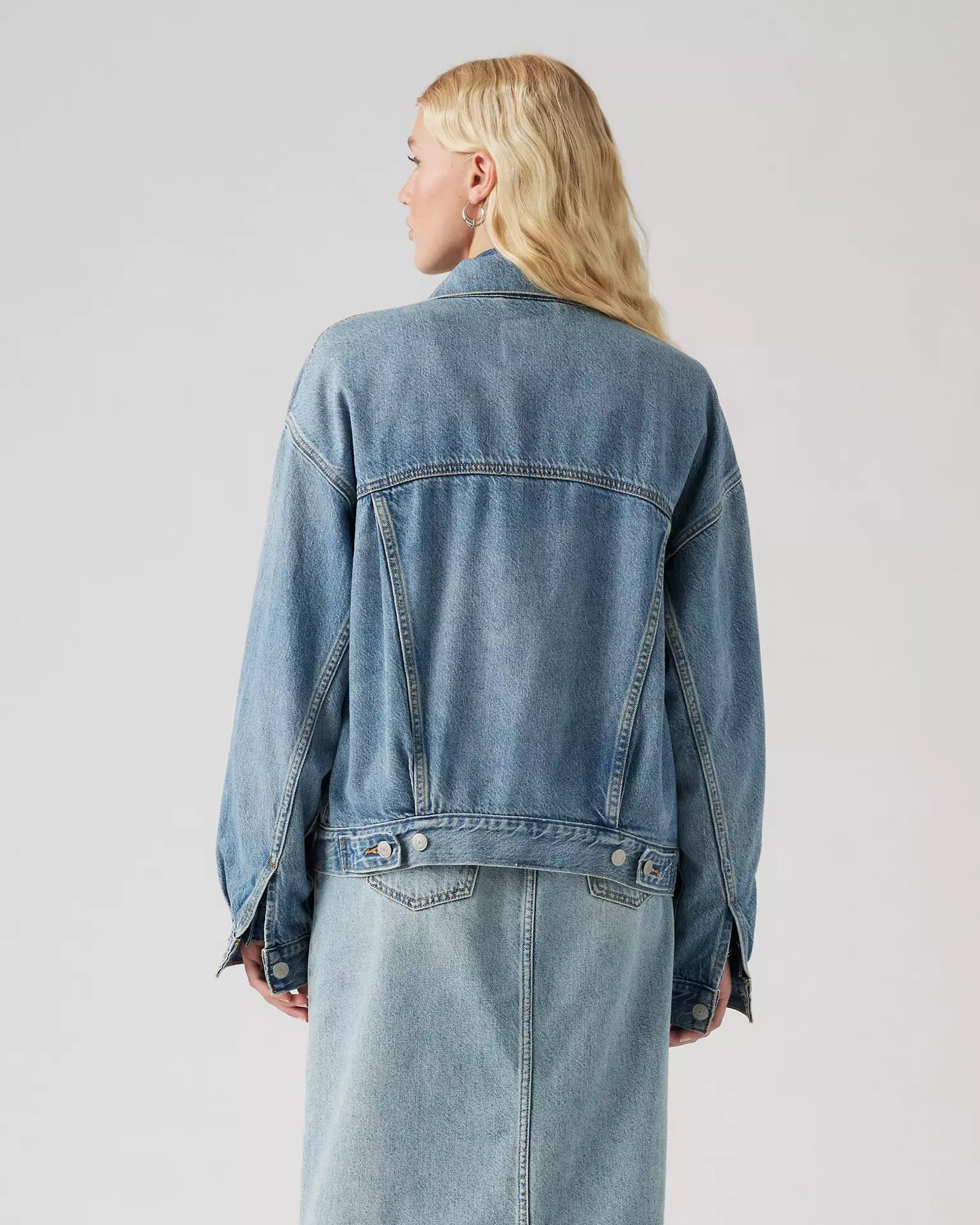 Levis Denim Trucker Jacket (M/L)