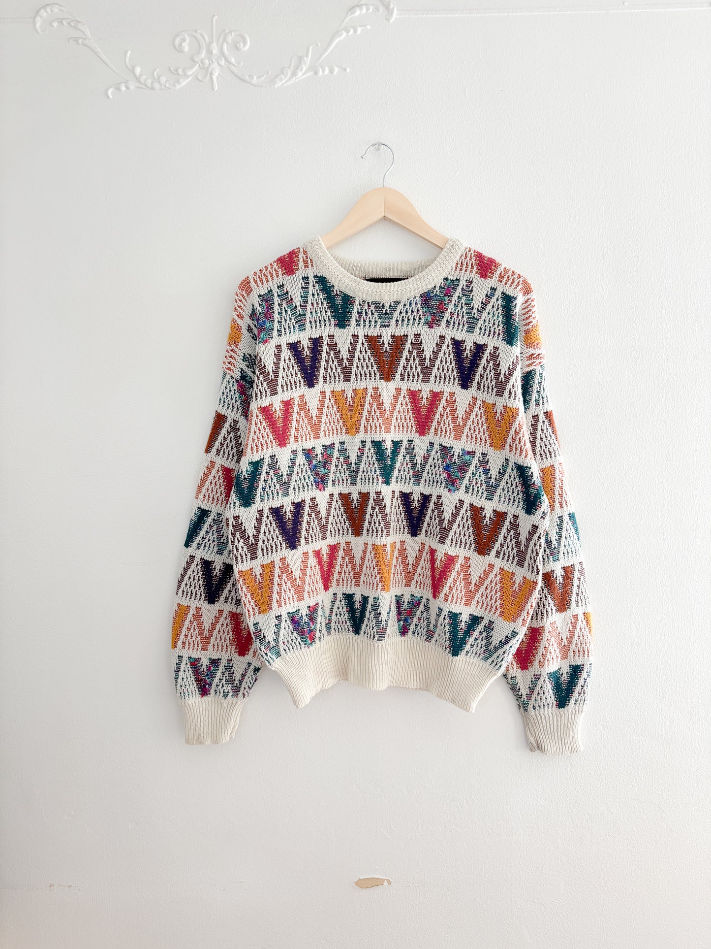 Vintage Patterned Sweater (L)