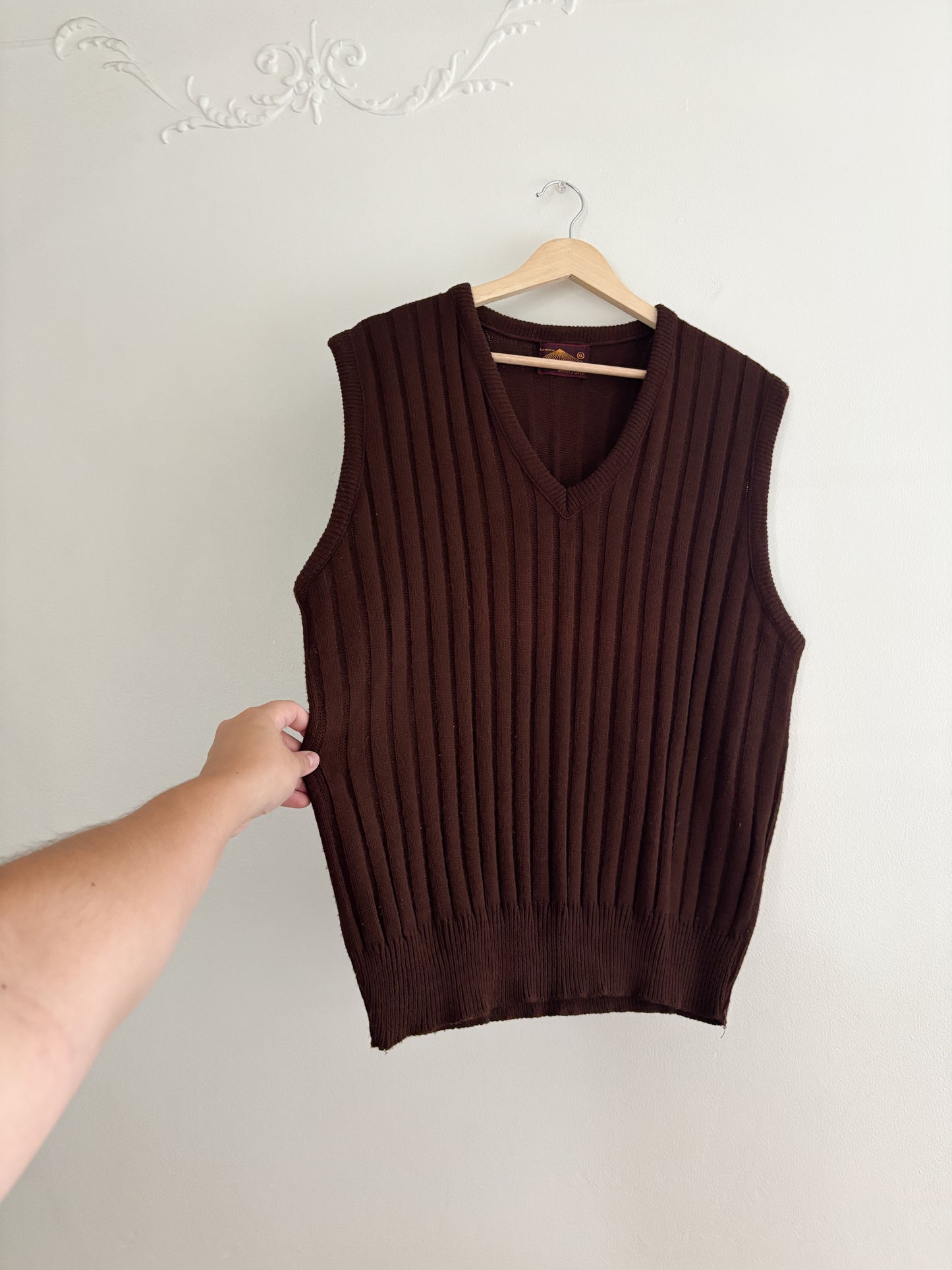 Vintage Brown Ribbed Sweater Vest (XL)