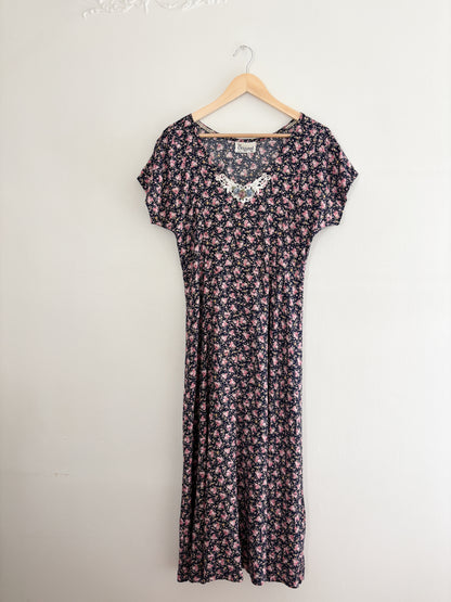 Vintage Floral Dress (M/L)