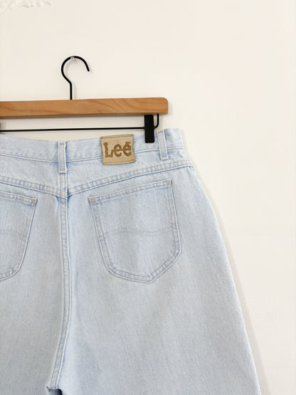 Vintage Light Wash Lee Shorts (32”)