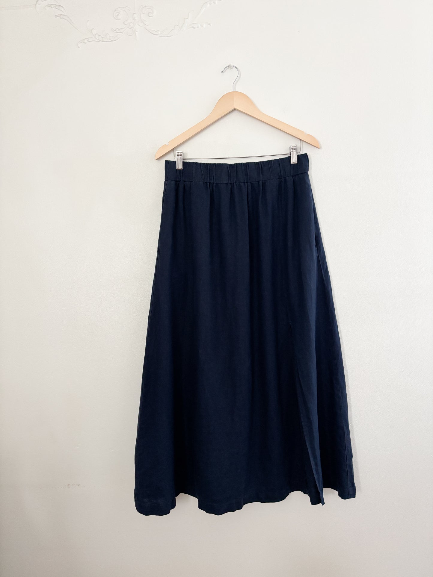 Quince Navy Linen Skirt (L)