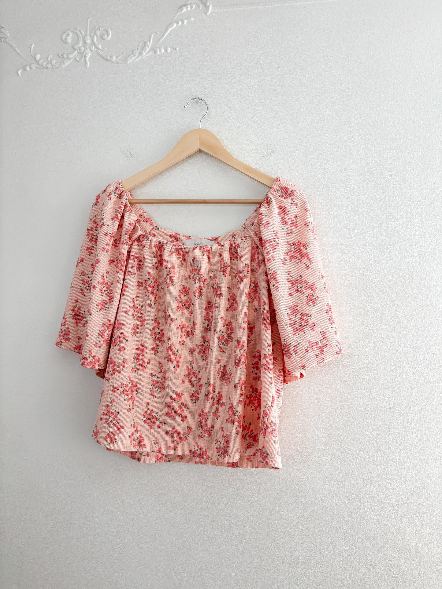NWT Loft Pink Floral Blouse (L)