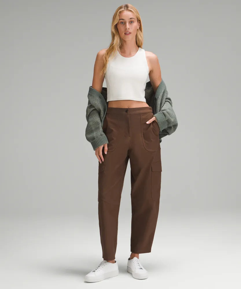 LuluLemon Cargo Pocket Pants (27)