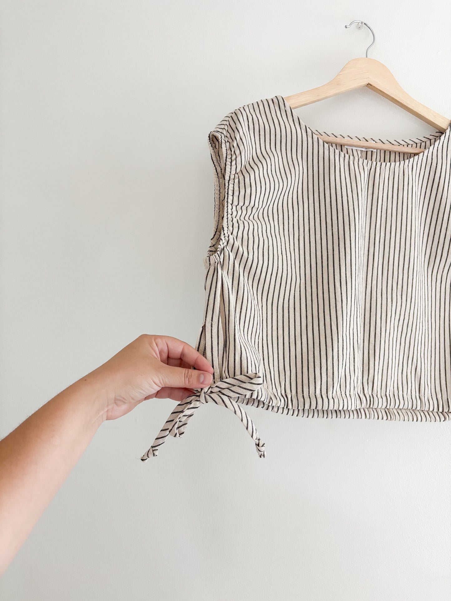 Striped Cropped Tie Top (S)