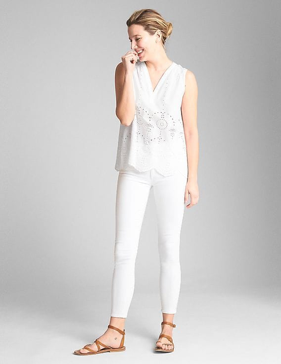 Gap Eyelet Top (S)