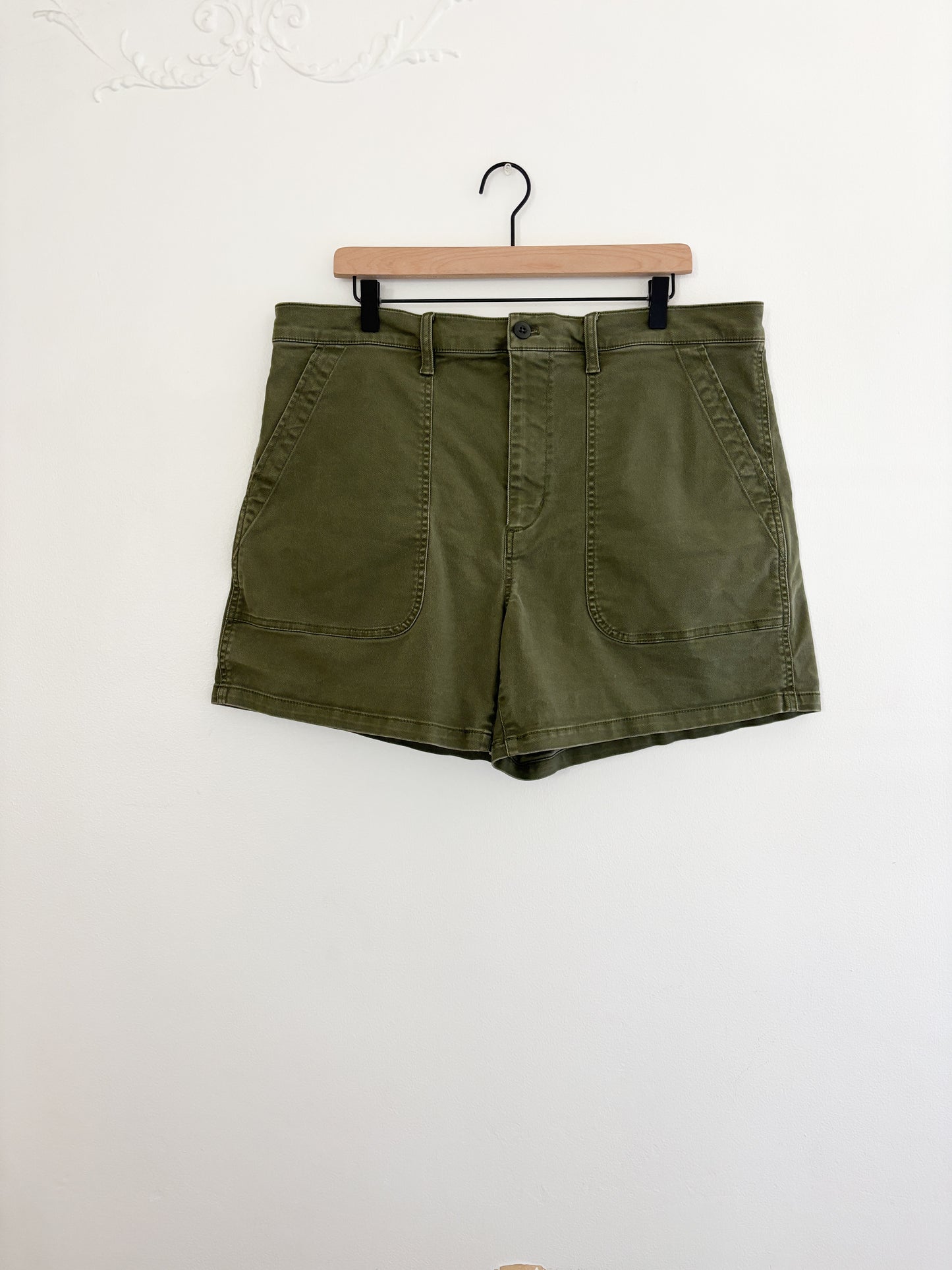 Madewell Perfect Vintage Fatigue Shorts (33)
