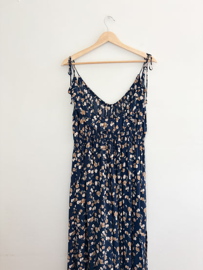 Natural Life floral jumpsuit (XL)