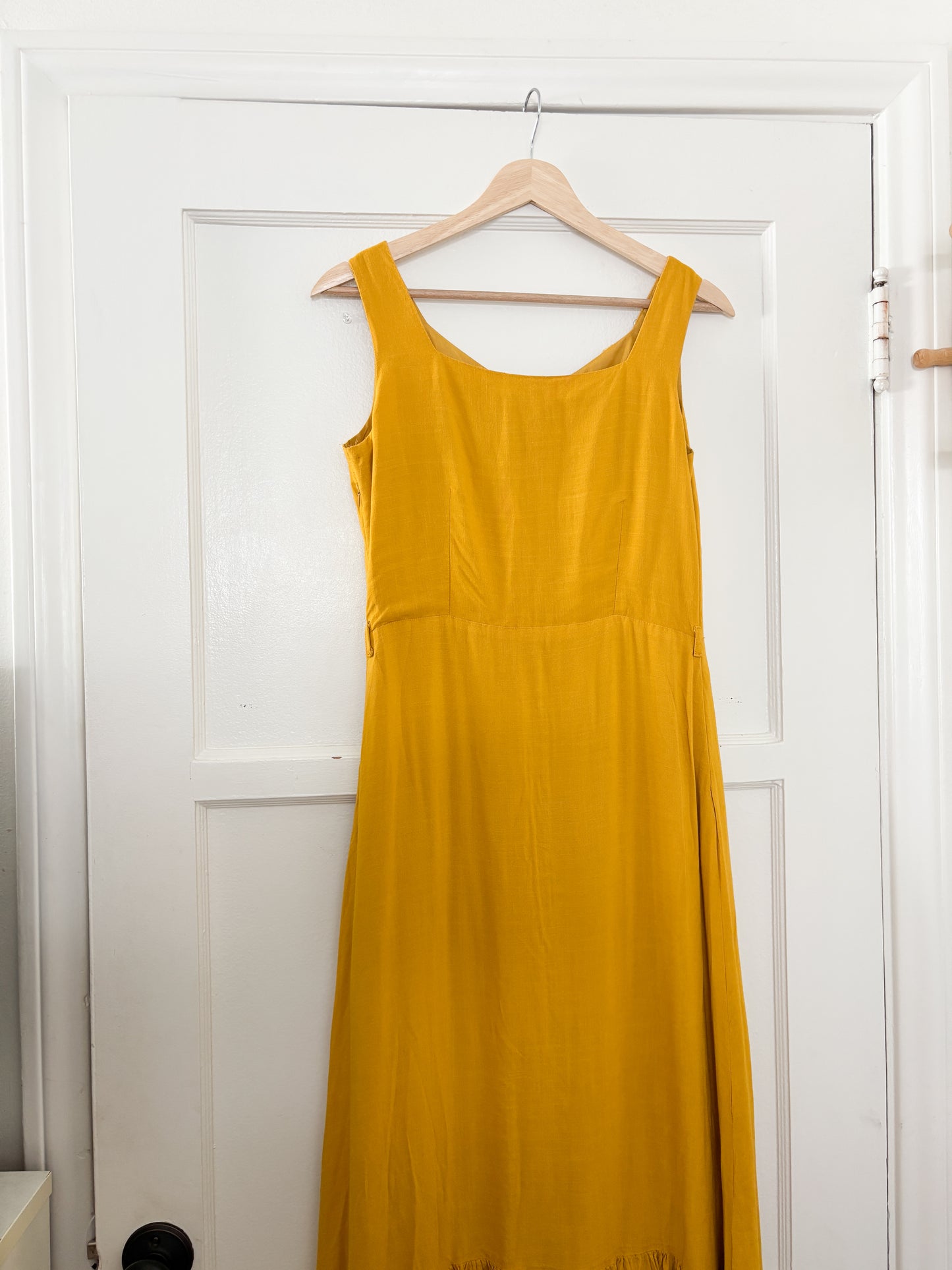 The Label Mustard Midi Dress (S)