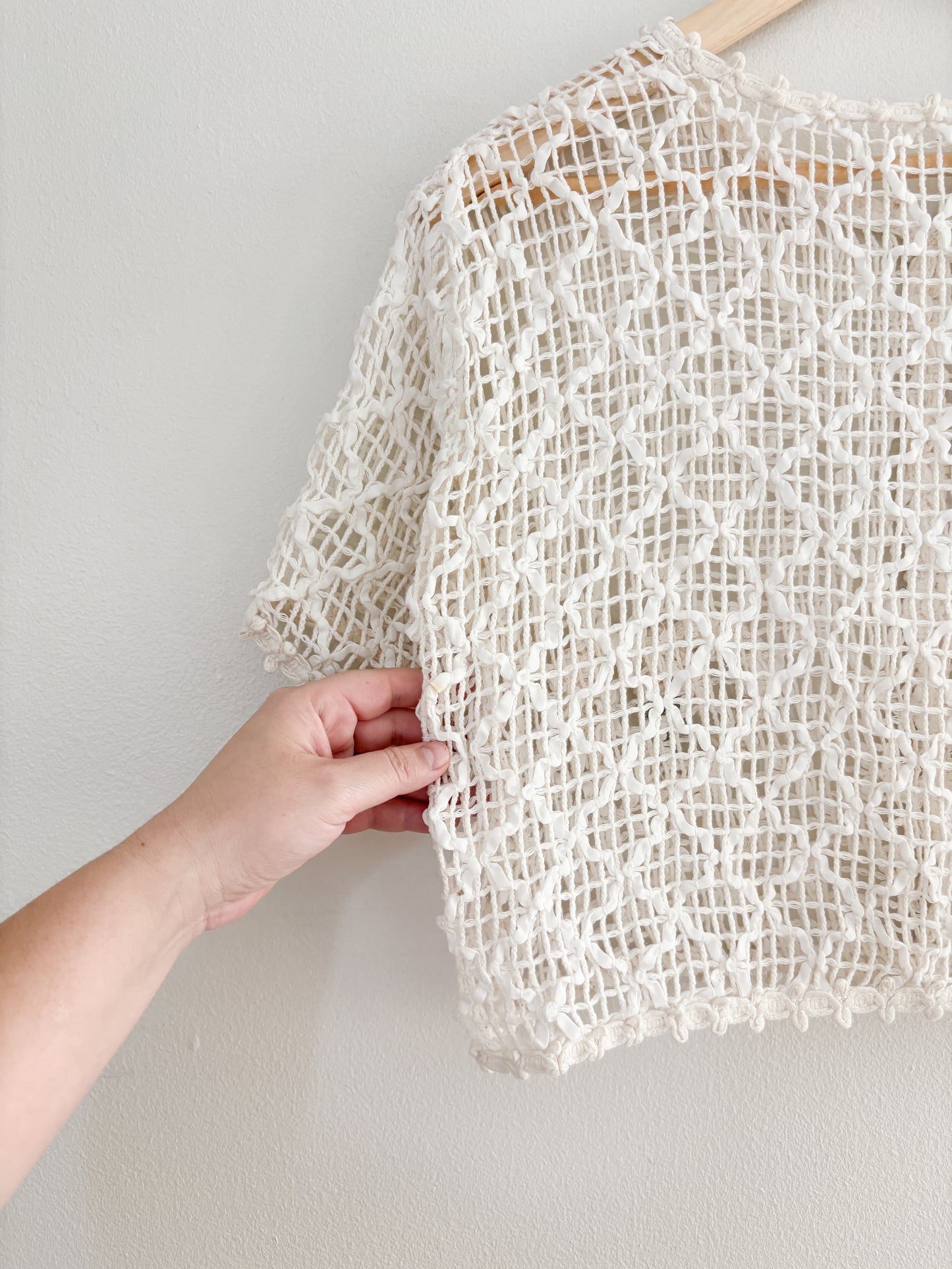 Vintage Crochet Cropped Top (S/M)