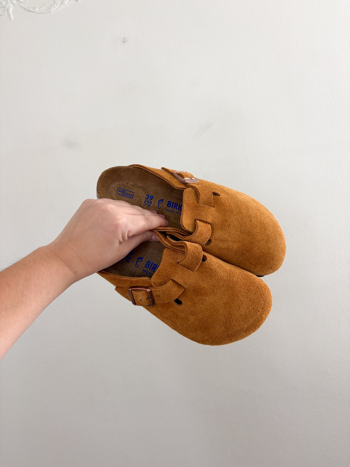 NWT Birkenstock Boston Suede Clogs
