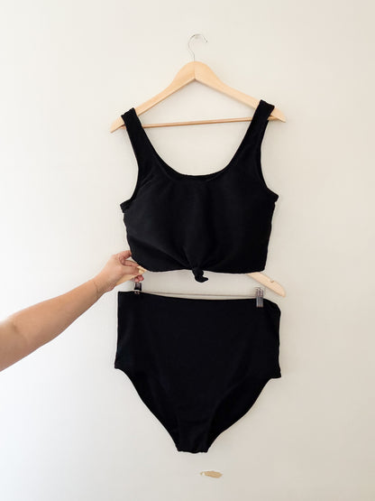 Coral Reef Black Ribbed Swimsuit (XL)