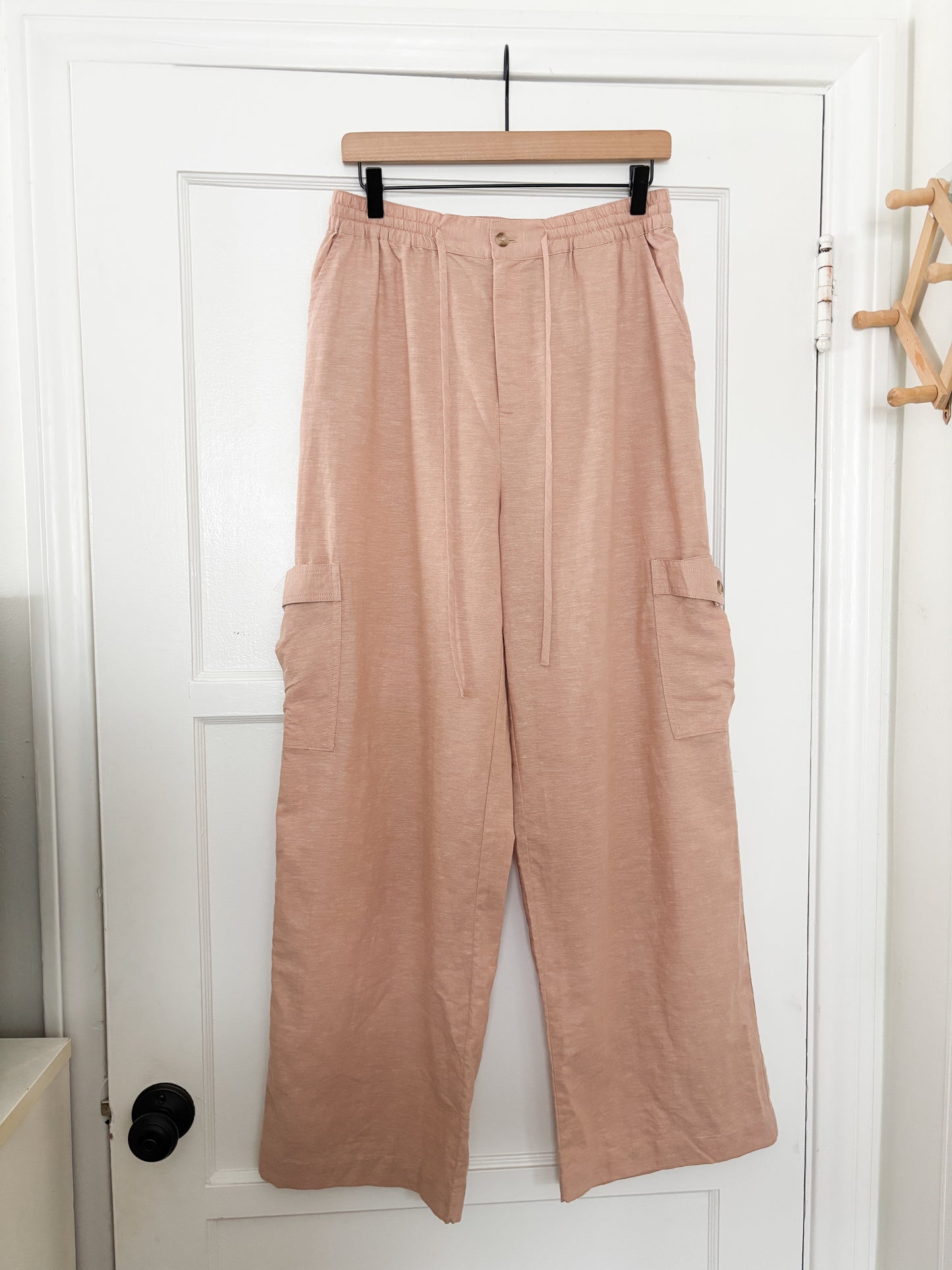 And Now This Easy Cargo Wide Leg Pants (M)