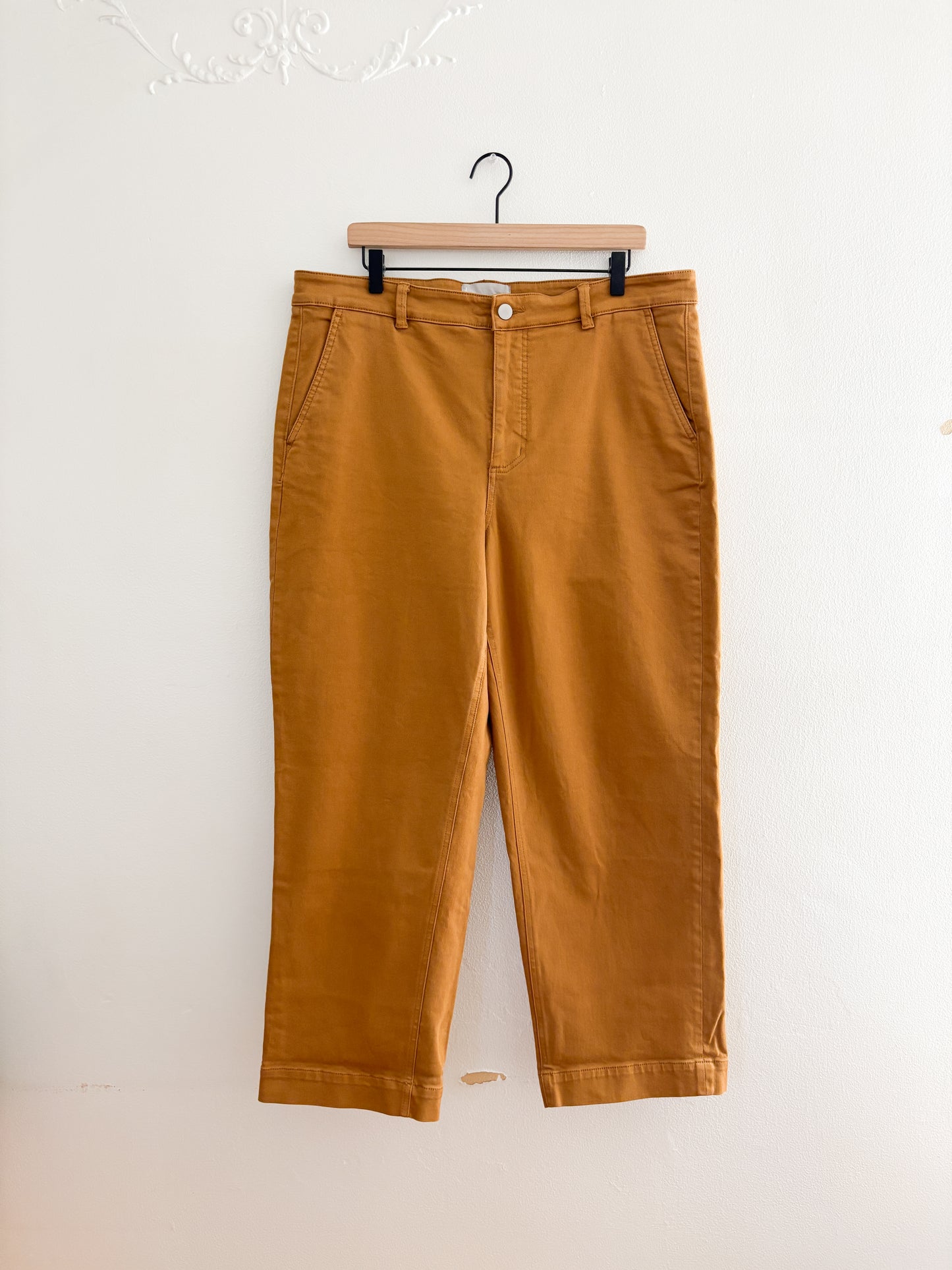 Everlane Straight Leg Pants (18)