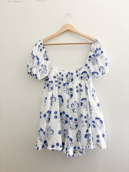 Urban Outfitters Floral Romper (XS/S)