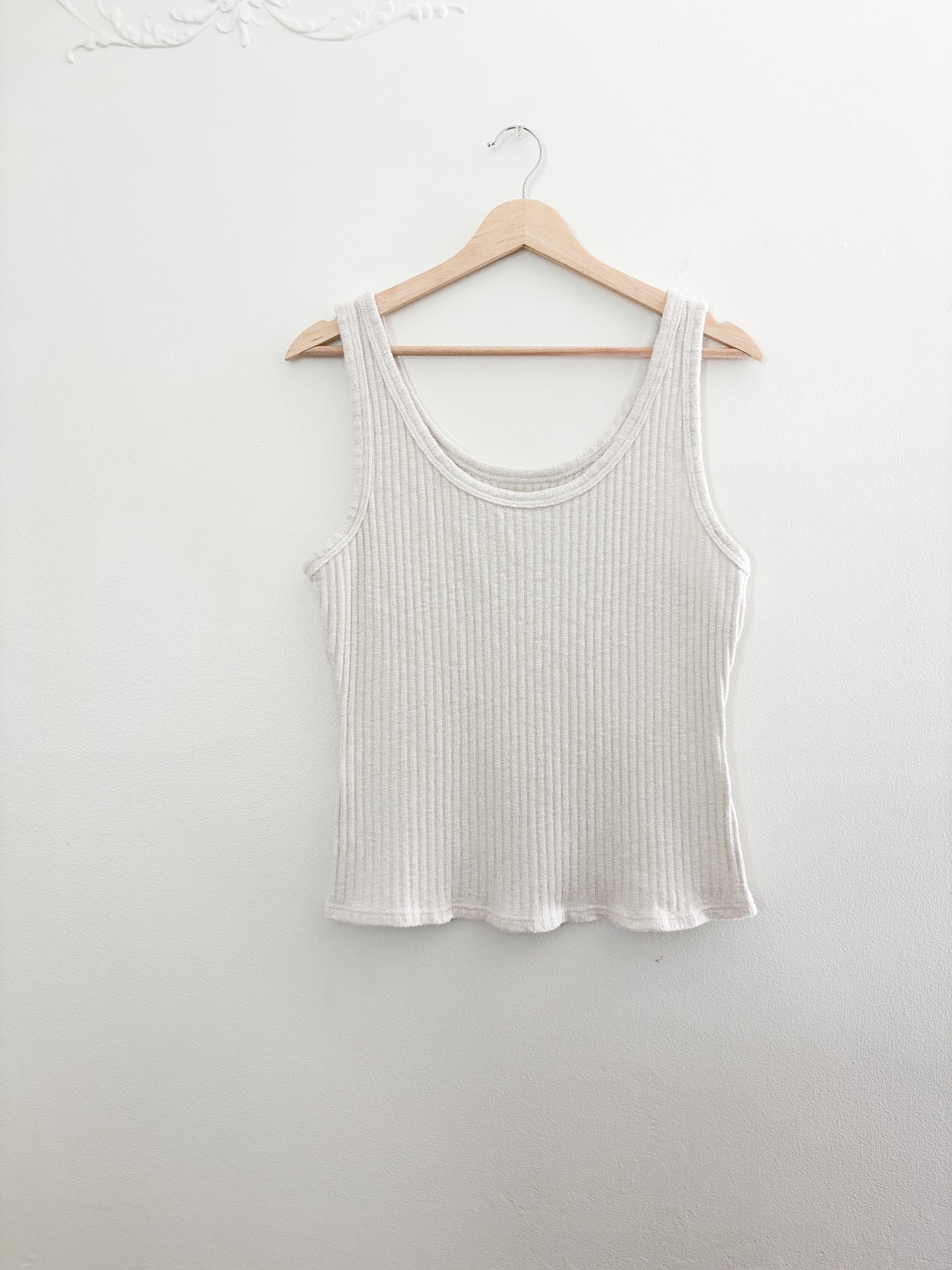 Everlane Ribbed Tank top (M)