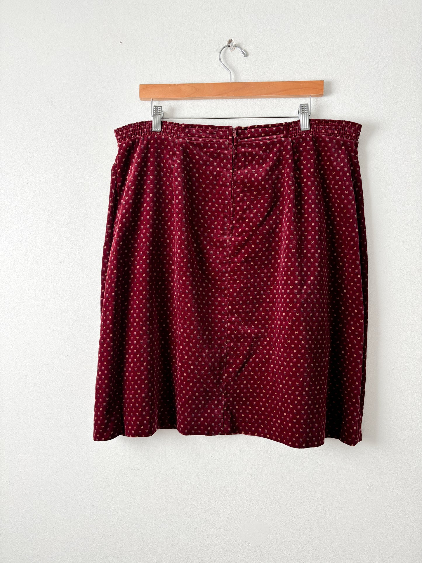 Vintage Floral Velvet Patterned skirt