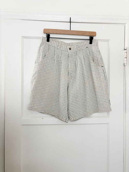 Vintage Plaid Shorts (30/31”)