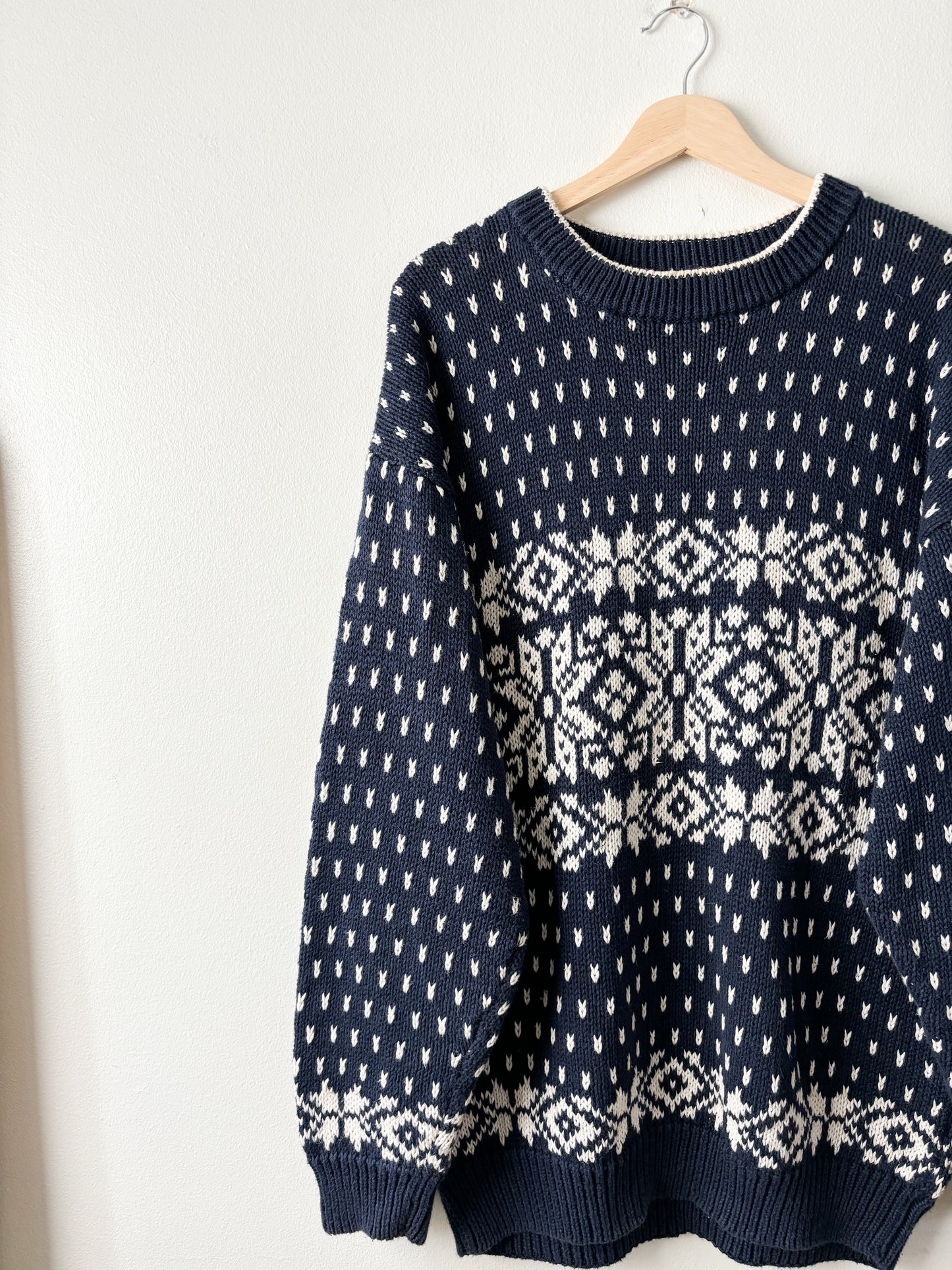Vintage Nordic Snowflake Knit