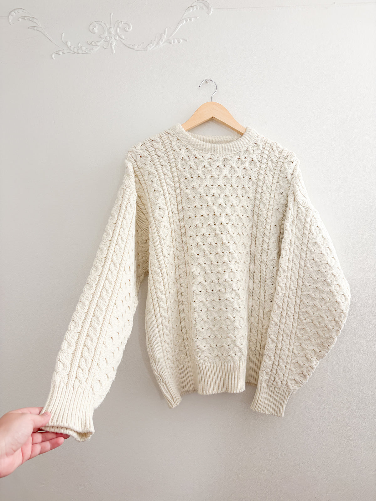 Vintage Cable Knit Sweater (L)