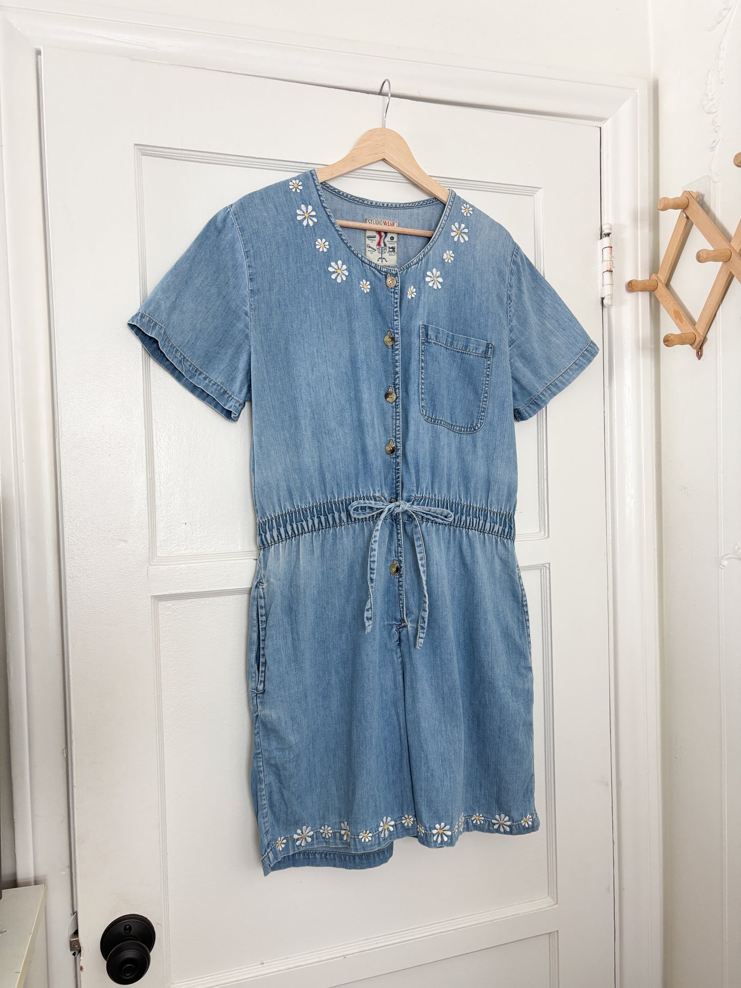 Vintage Daisy Romper (M)