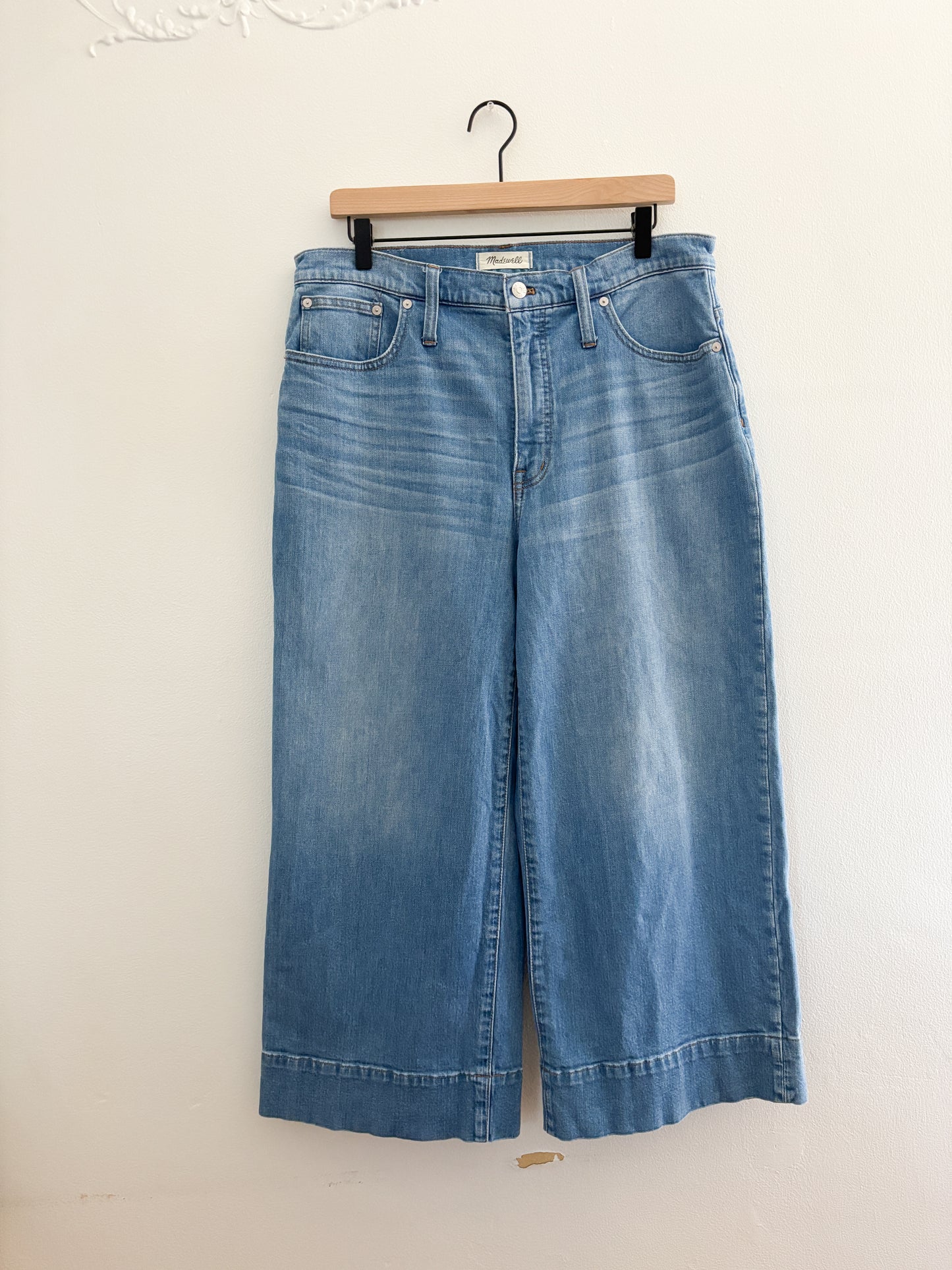 Madewell Wide Leg Crop Jeans (32)