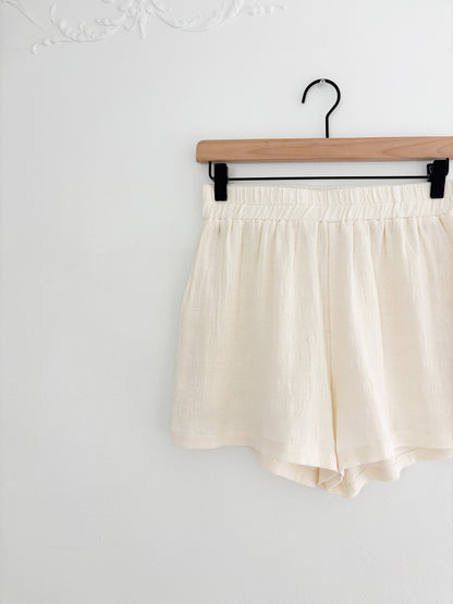 Beige Botany Easy Shorts (M)