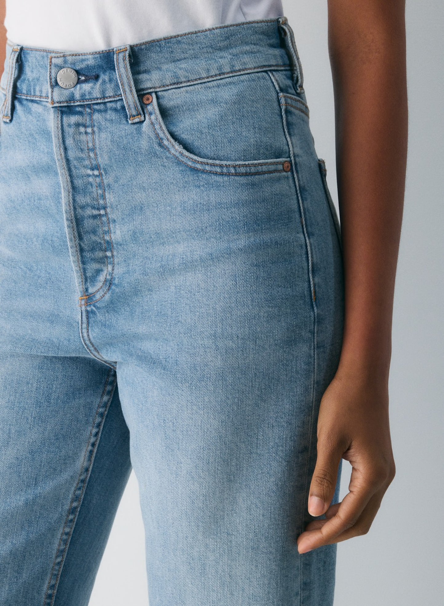 Denim Forum Arlo High Rise Straight Jeans (26)