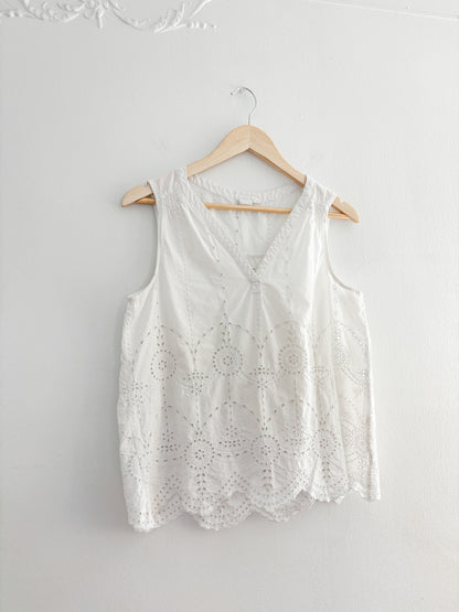 Gap Eyelet Top (S)