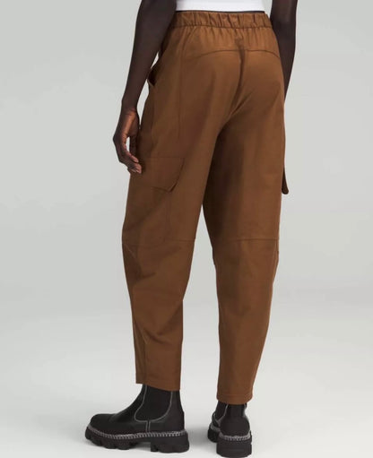 LuluLemon Cargo Pocket Pants (27)