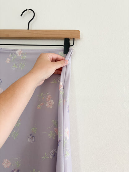 Vintage y2k lavender skirt (24/25”)