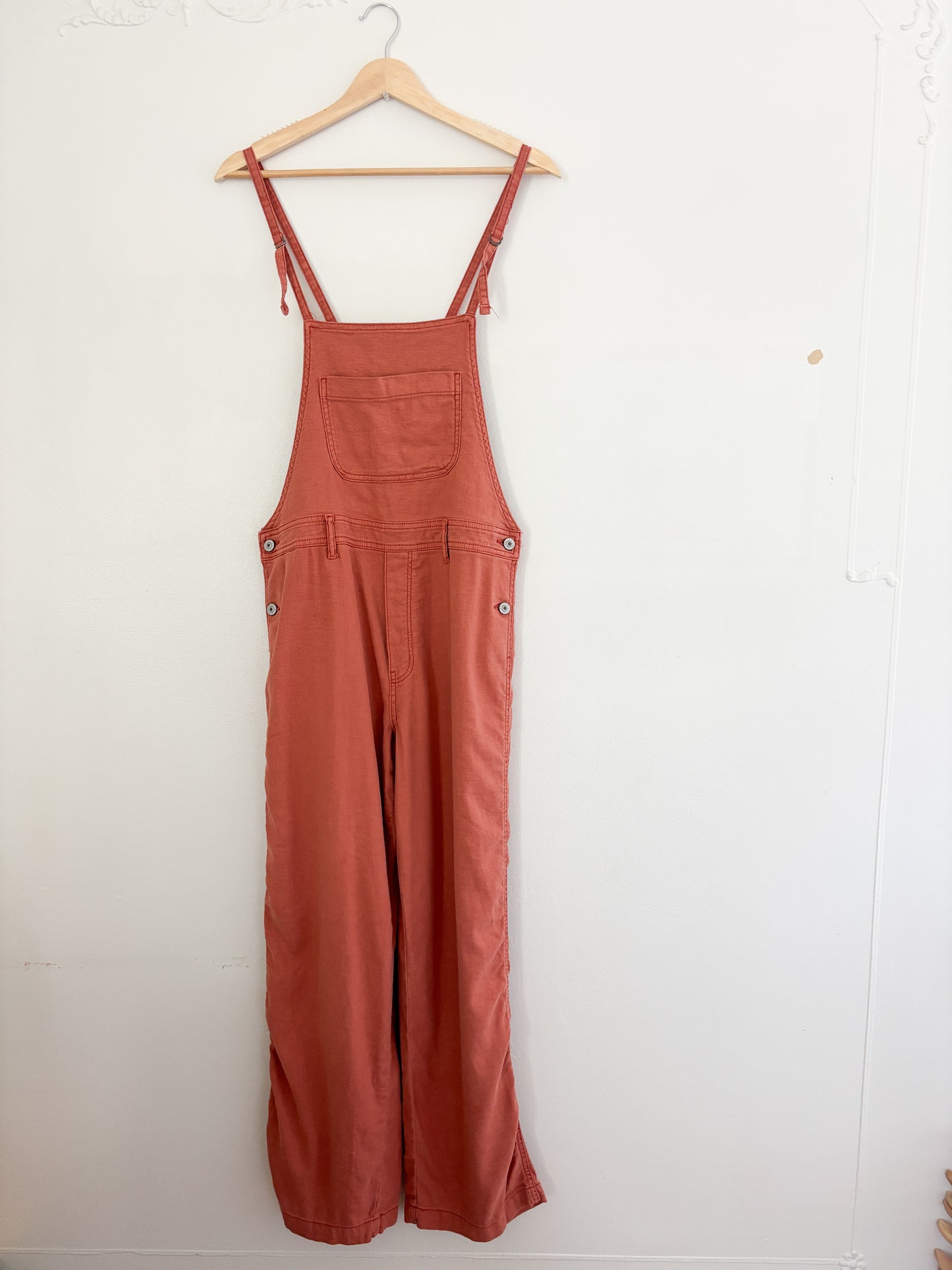 American Eagle Linen Blend overalls (M)