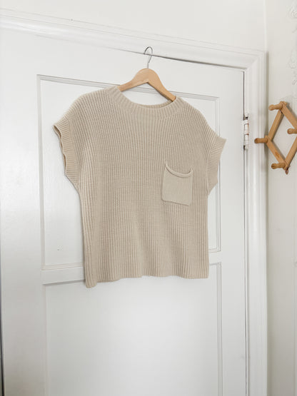 Knitted pocket top (S)