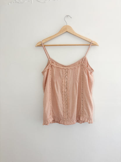Pink ruffle tank top (S)