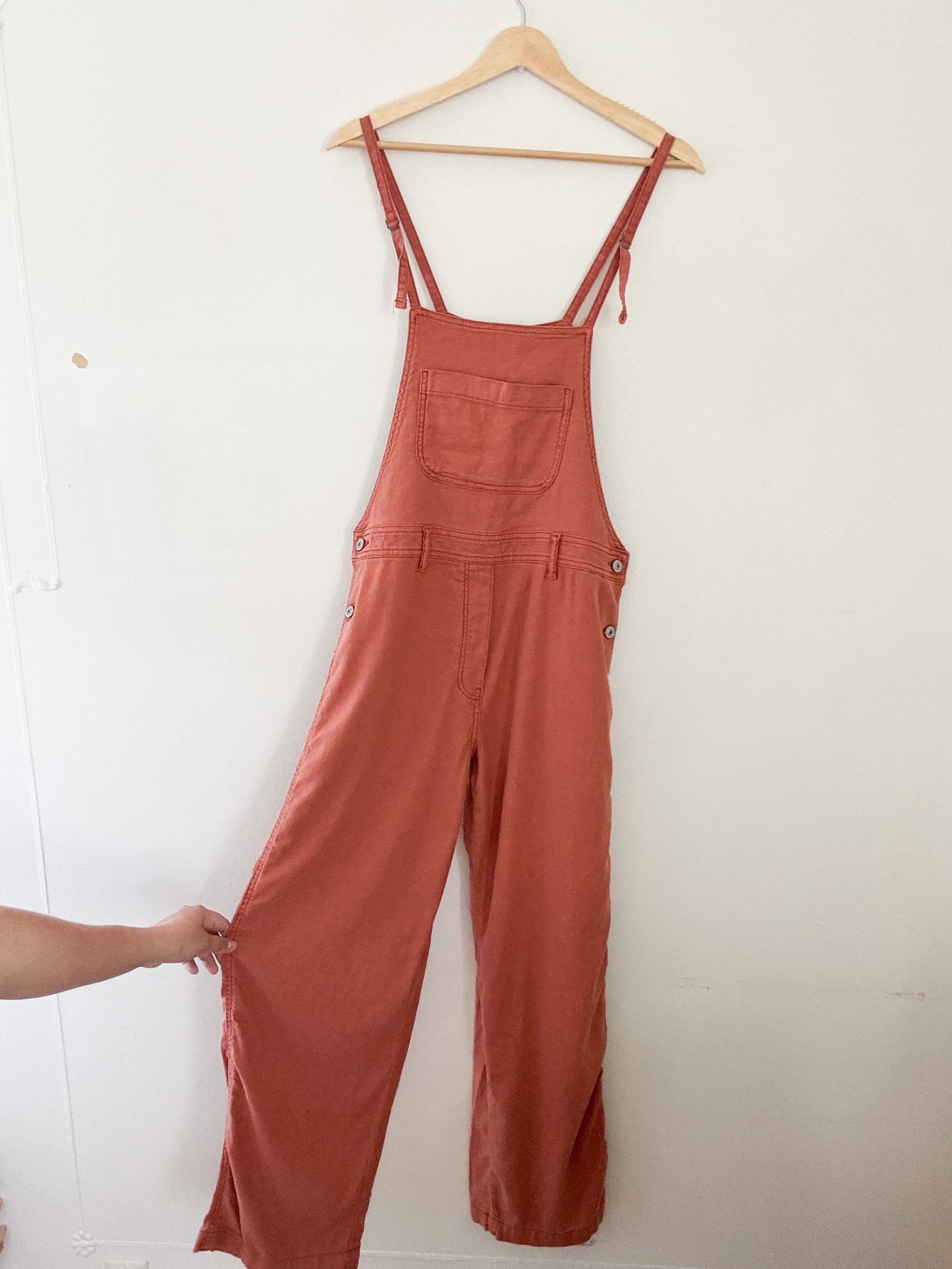 American Eagle Linen Blend overalls (M)