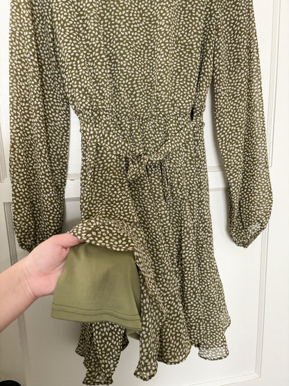 Joelle + Co Green Floral Dress (M)