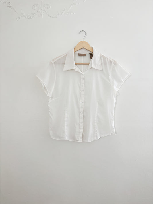 Vintage white button up (S/M)