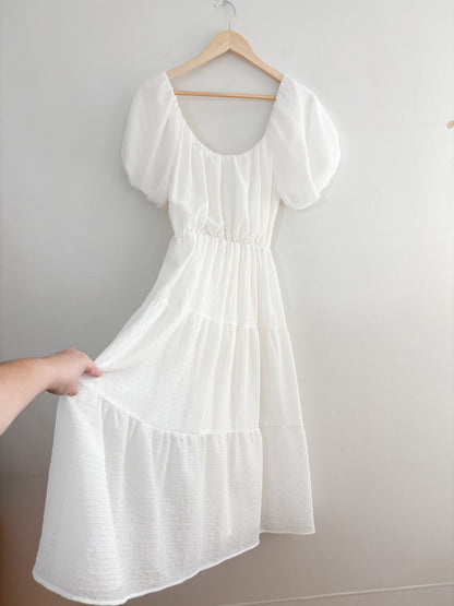 ASTR The Label White Puff Sleeve Dress (XS/S)