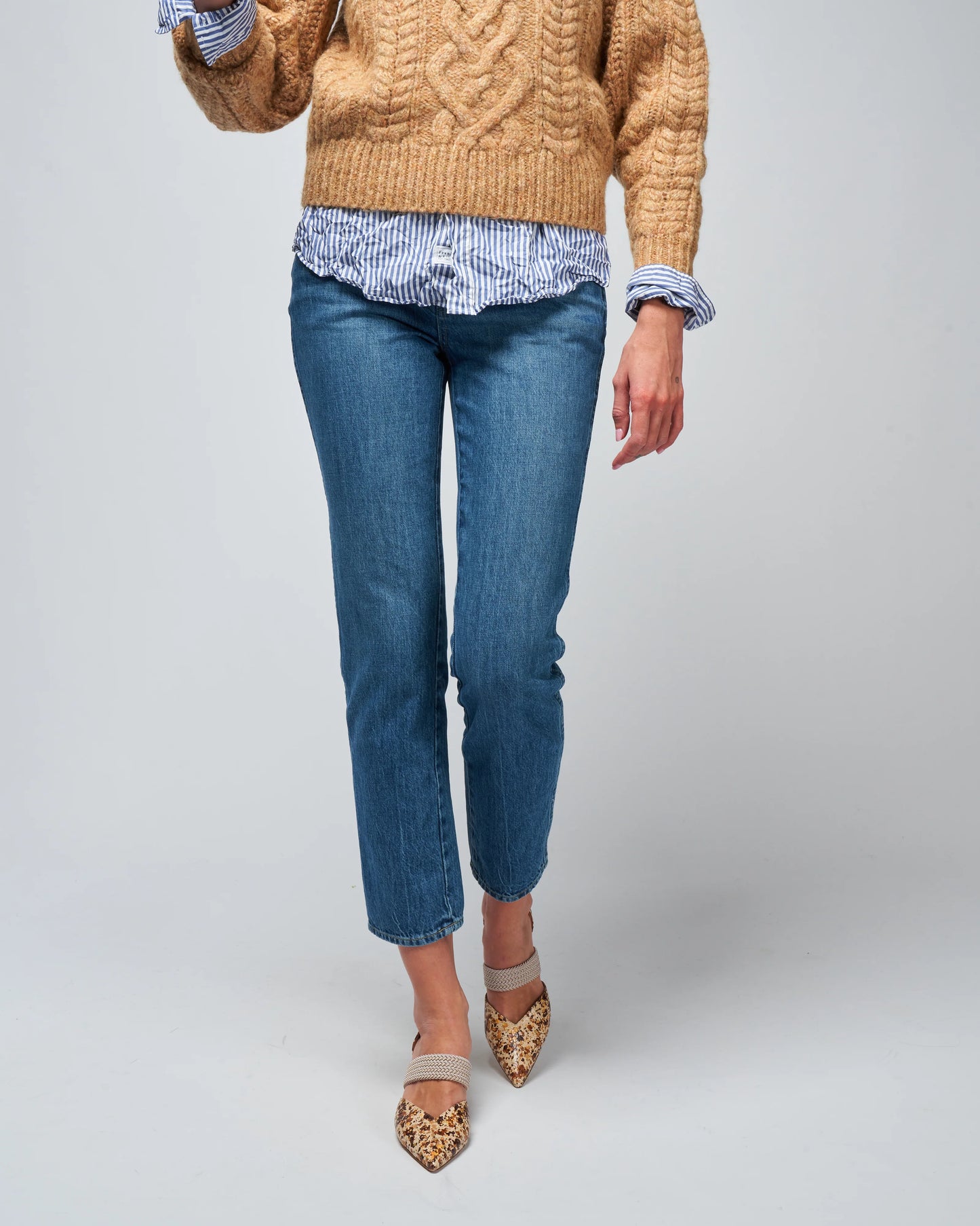 Amo Harriet Mid Rise Jeans (29”)