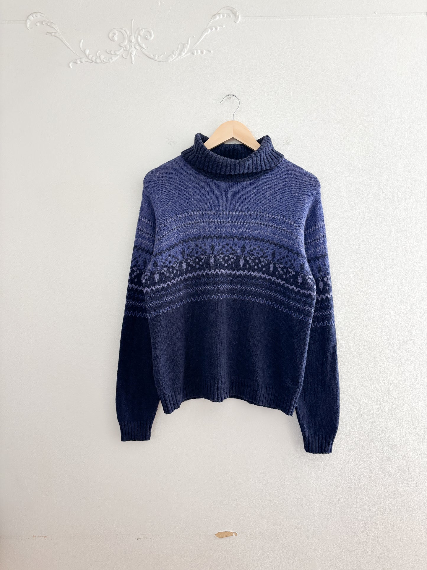 Vintage Wool Blend Turtleneck Sweater (M)