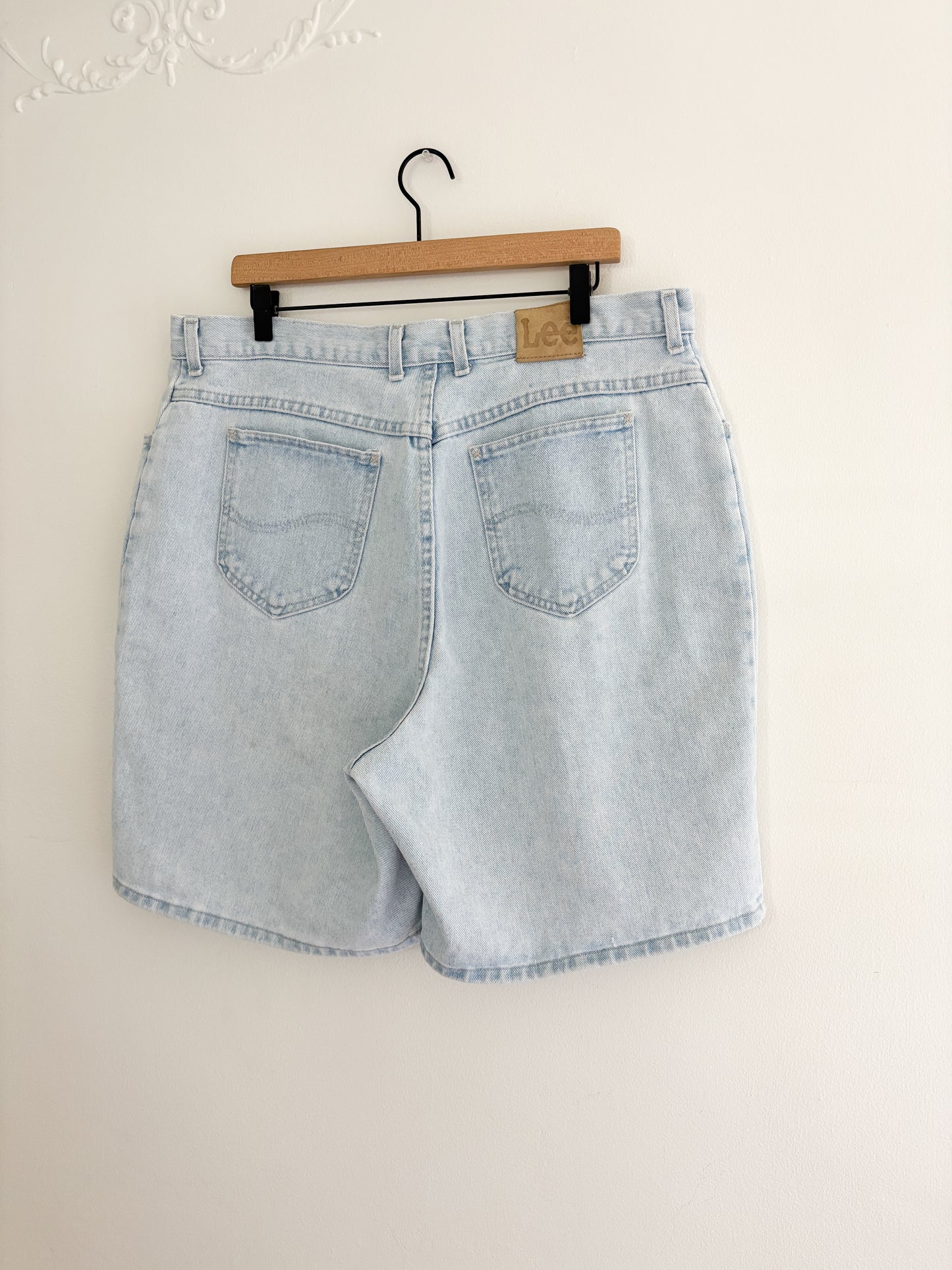 Vintage Light Wash Lee Shorts (37/38”)